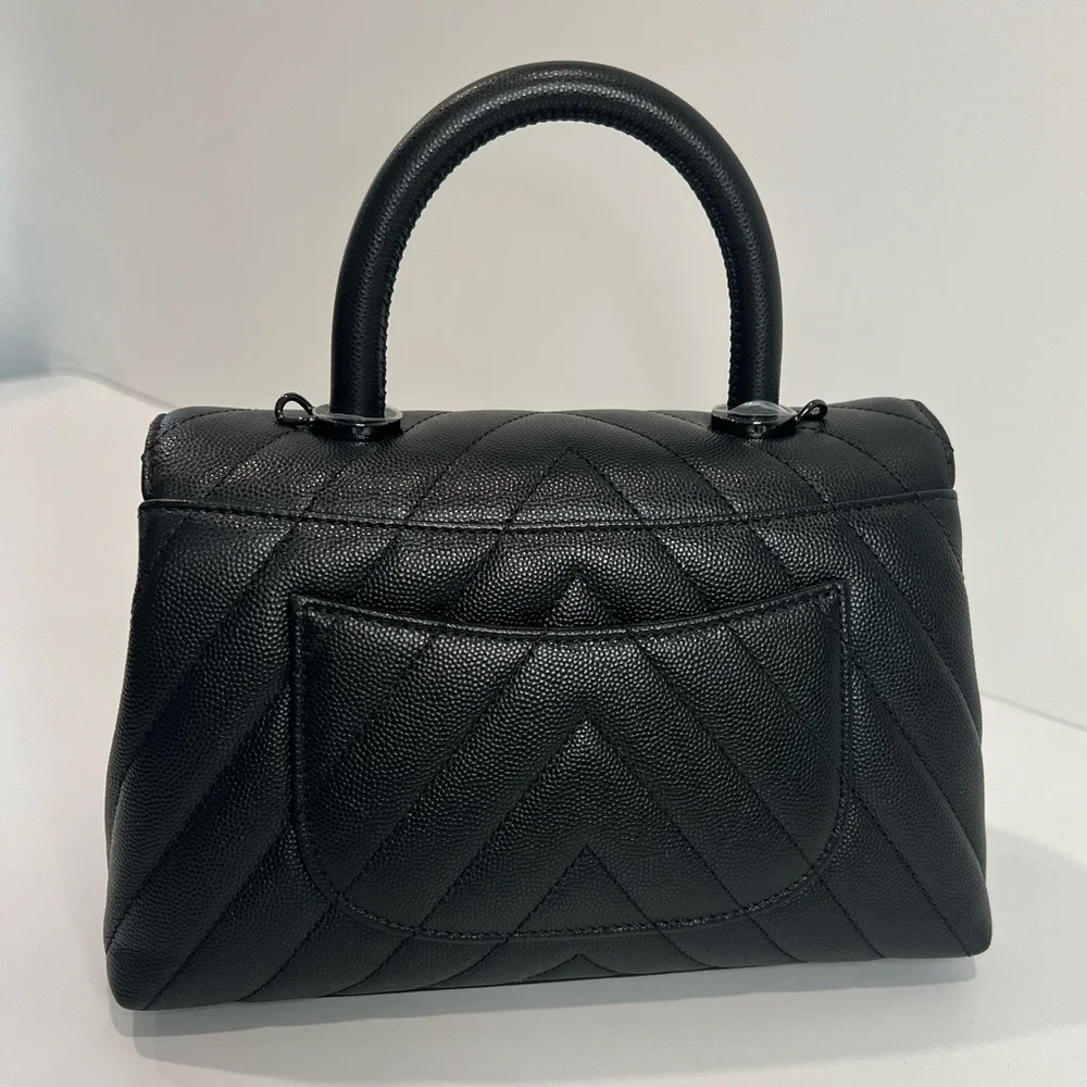 Chanel Black Chevron Coco Handle w Black Hardware - Picture 5 of 17